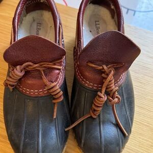 LL Bean Women's 7 Duck Shoes Rubber Moc bean boots